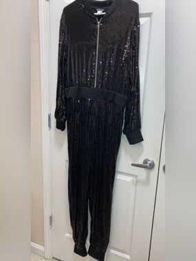 Venus Black Sequin One Piece Jumpsuit/Romper Zip Front Sexy Size Large